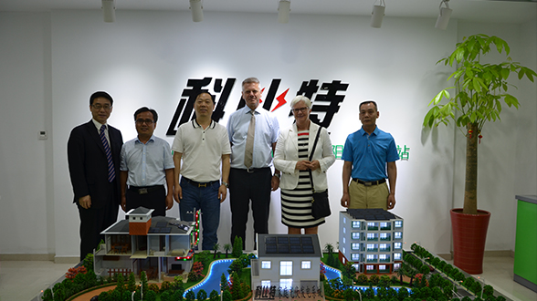 冰岛驻华大使司迪方考察明博手机登录入口