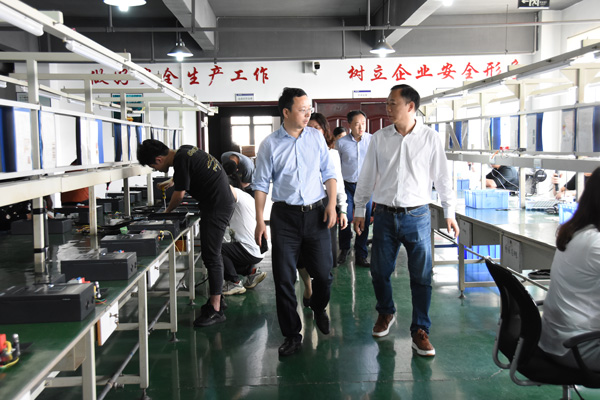 长沙市政协领导一行走访调研委员企业-明博手机登录入口