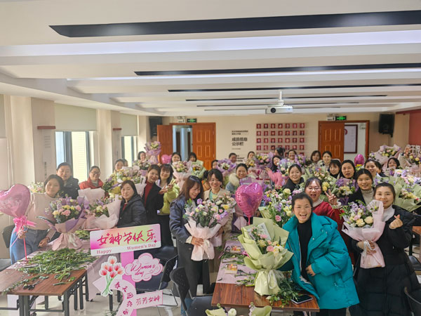 2025明博手机登录入口防雷女神节插花沙龙